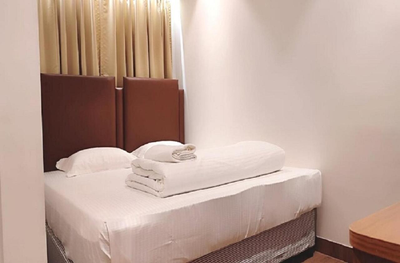 Staymaker Hotel Mohan Palace Baharampur Eksteriør bilde