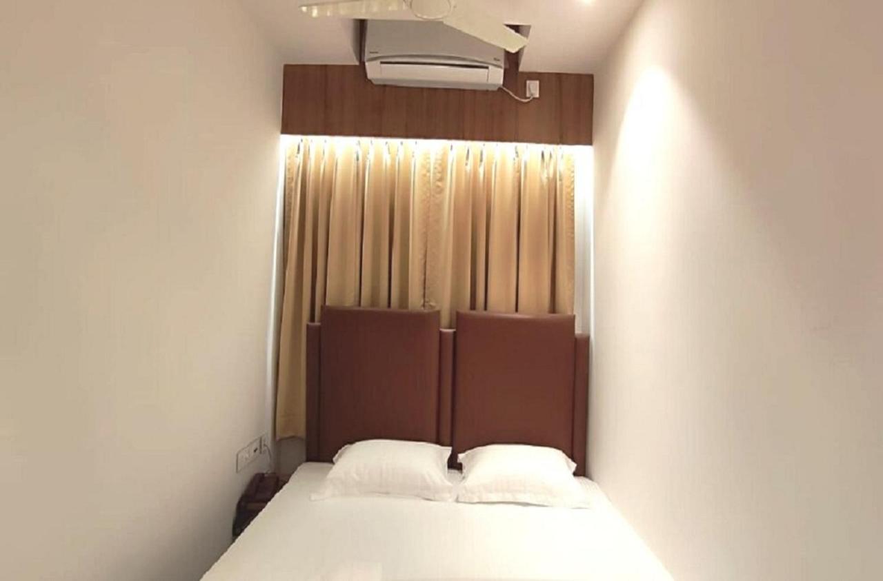 Staymaker Hotel Mohan Palace Baharampur Eksteriør bilde