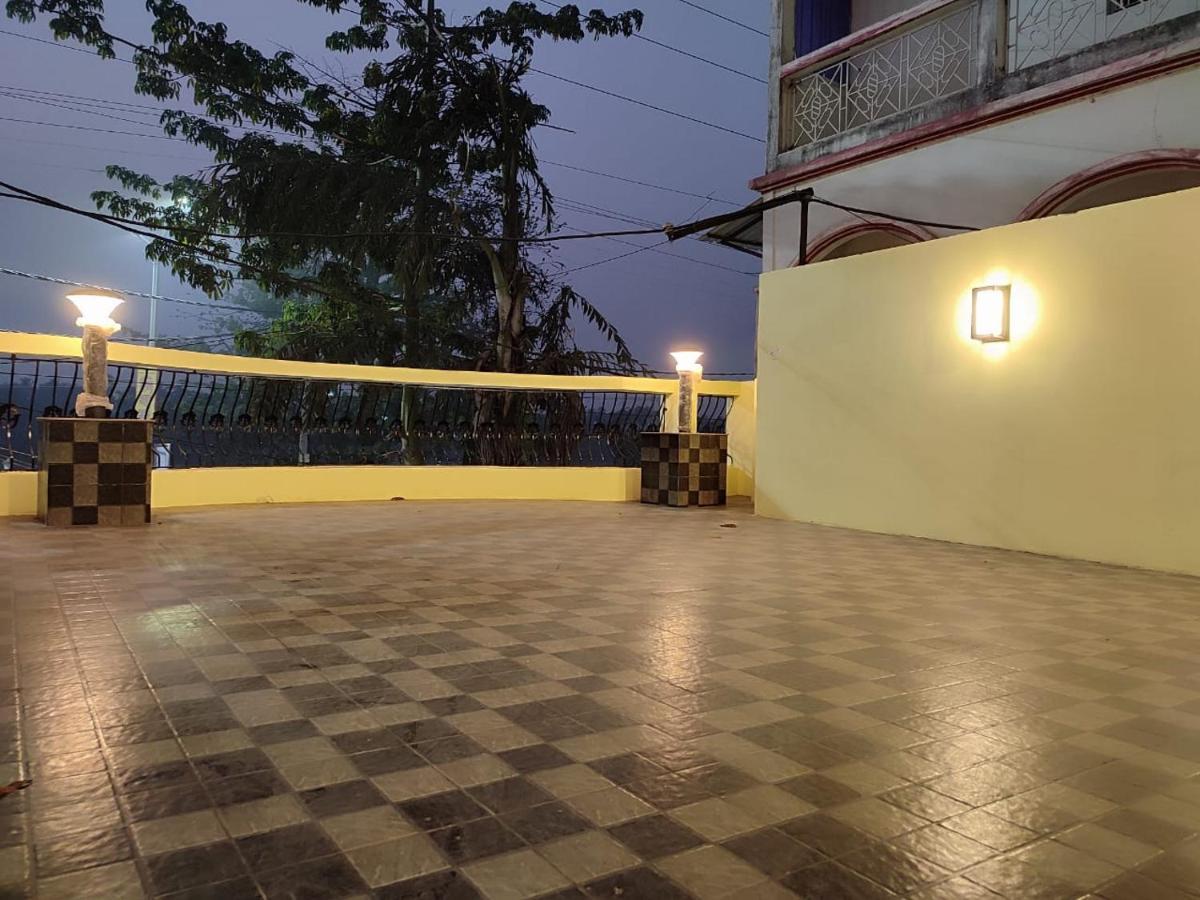 Staymaker Hotel Mohan Palace Baharampur Eksteriør bilde
