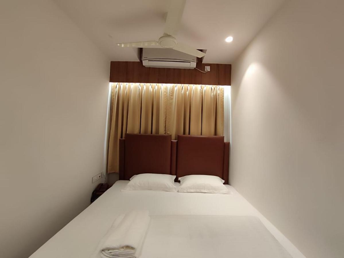 Staymaker Hotel Mohan Palace Baharampur Eksteriør bilde